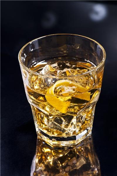 葡萄酒能托运吗，葡萄酒可以放行李箱托运吗-图1